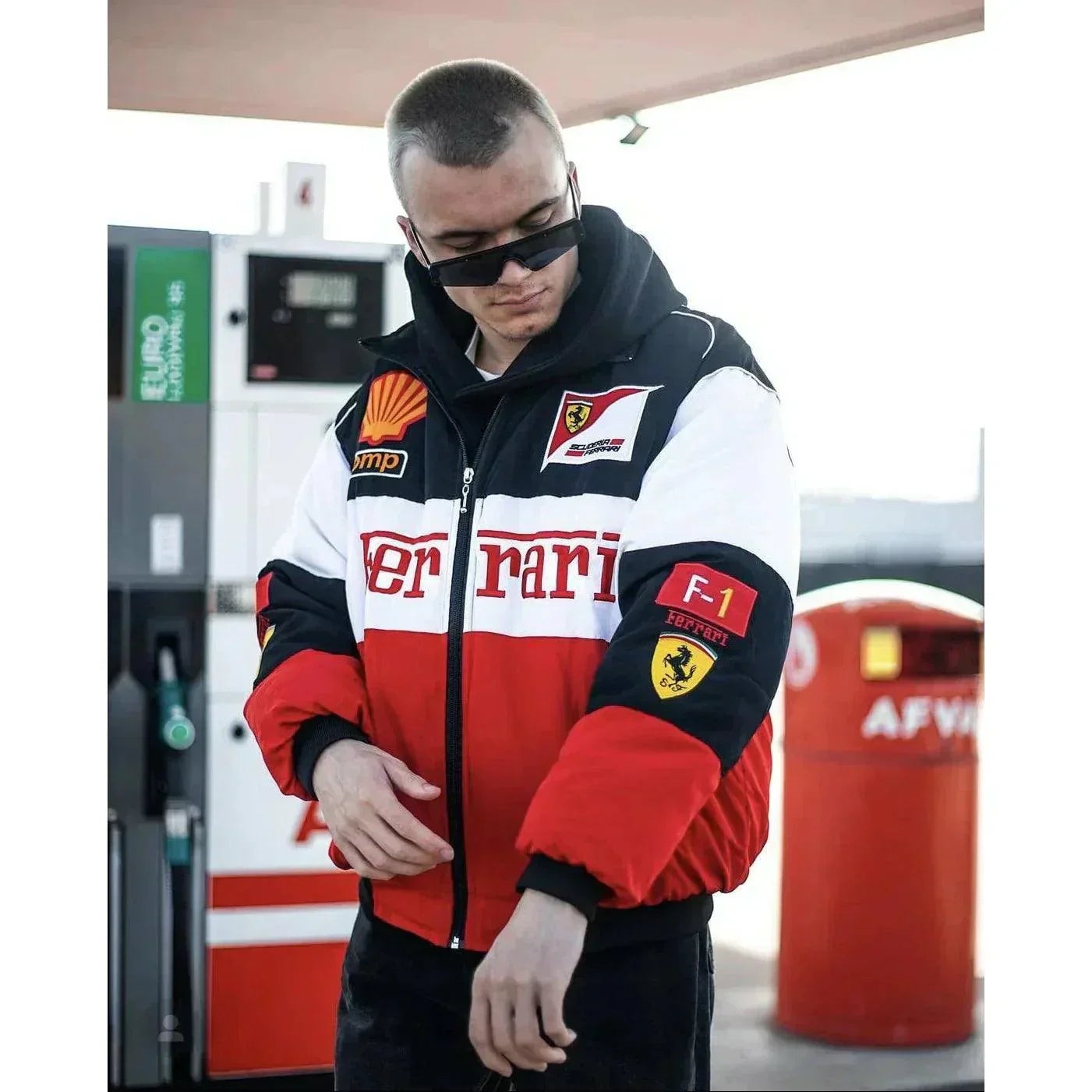 F1 Vintage Scuderia Ferrari Jacket White™ - F1 Vintage Racewear
