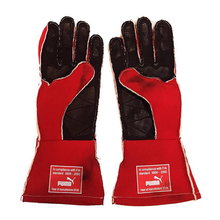 2018 Kimi Räikkönen Signed Race Ferrari F1 Gloves - F1 Vintage Racewear