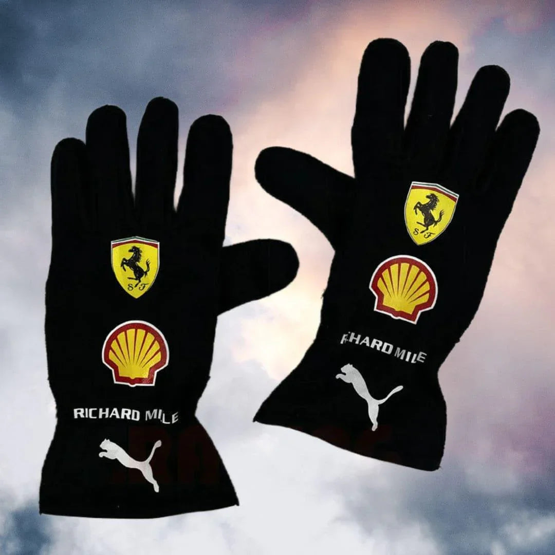 2021 New Scuderia Ferrari Race Gloves Carlos Sainz