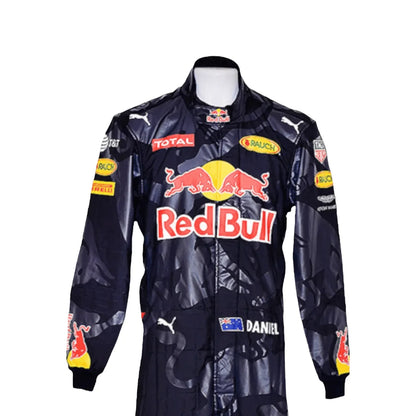 2016 Daniel Ricciardo Red Bull Formula 1 Race Suit - F1 Vintage Racewear