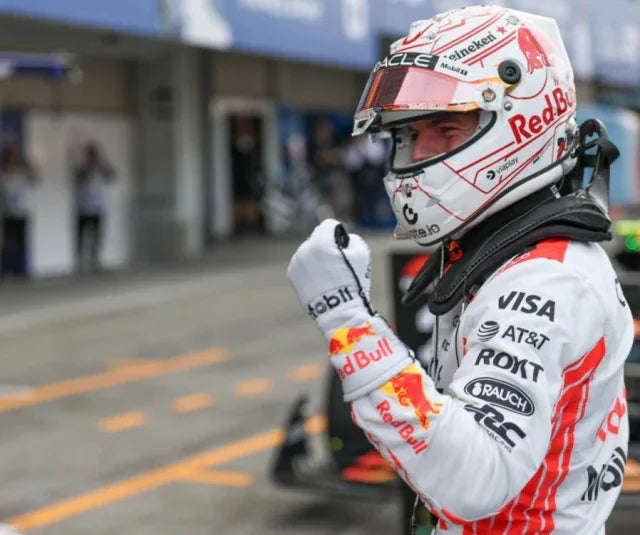 2025 Max Verstappen Red Bull F1 Gloves - Japanese GP - F1 Vintage Racewear